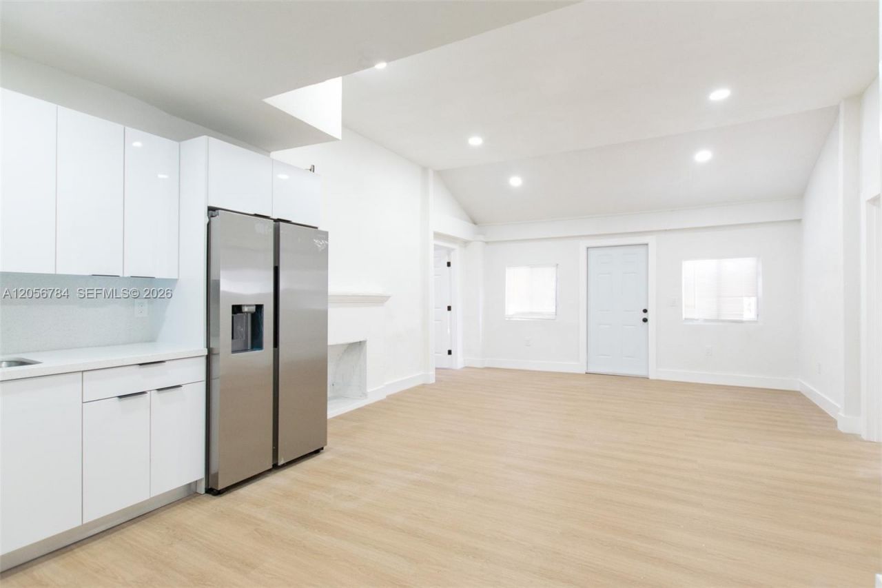 2324 NW 14th Ave , Miami, FL 33142 Photo