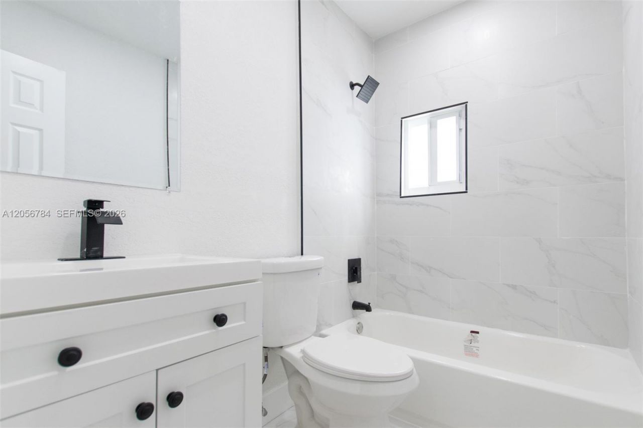 2324 NW 14th Ave , Miami, FL 33142 Photo