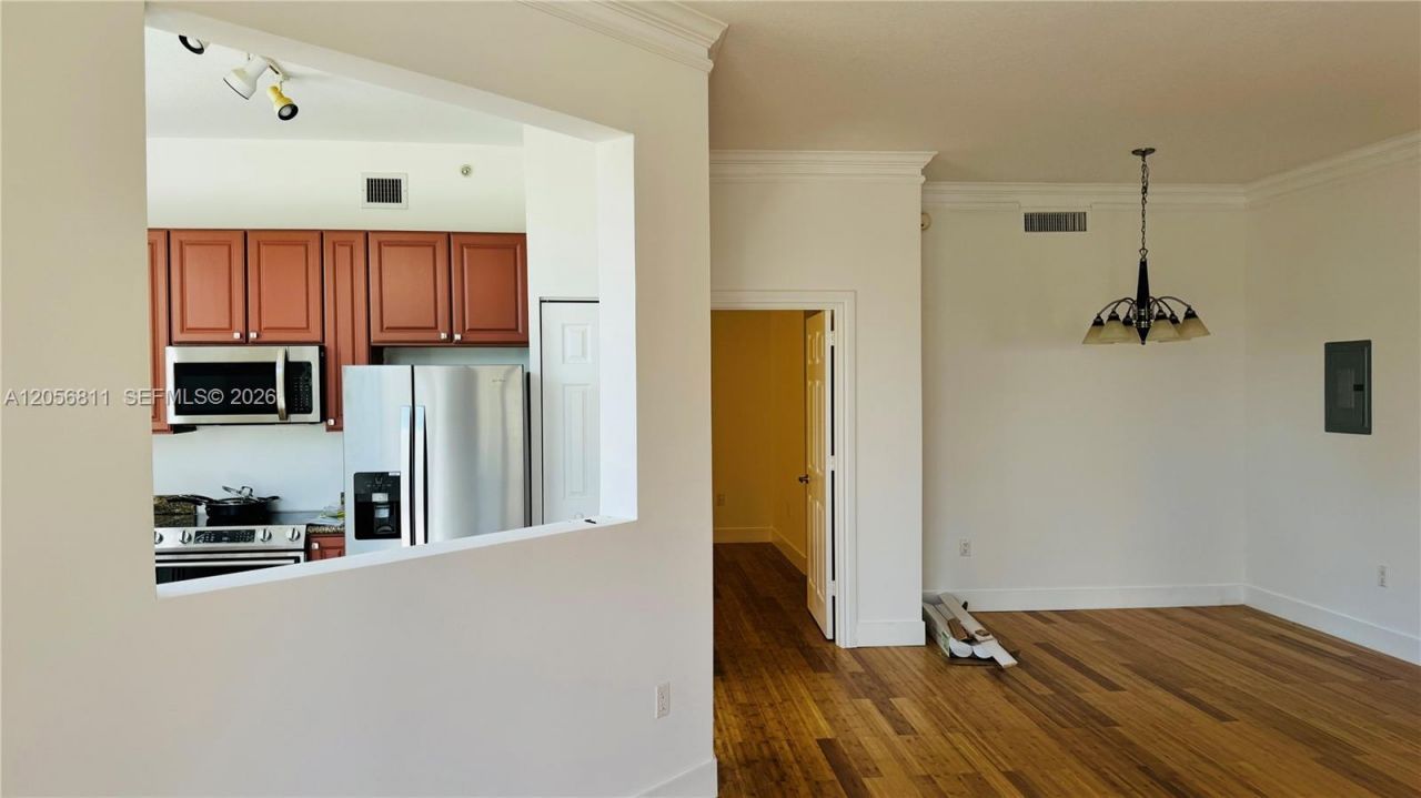 3001 NE 185th St , Unit 431, Aventura, FL 33180 Photo