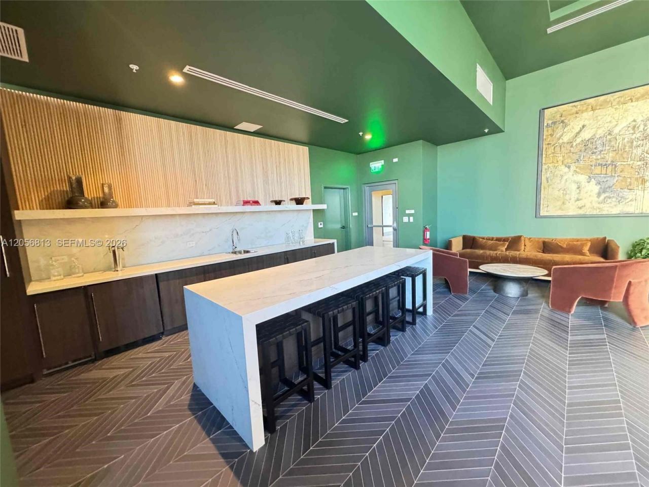 11 NE 6th St, Unit 705, Miami, FL 33132 Photo