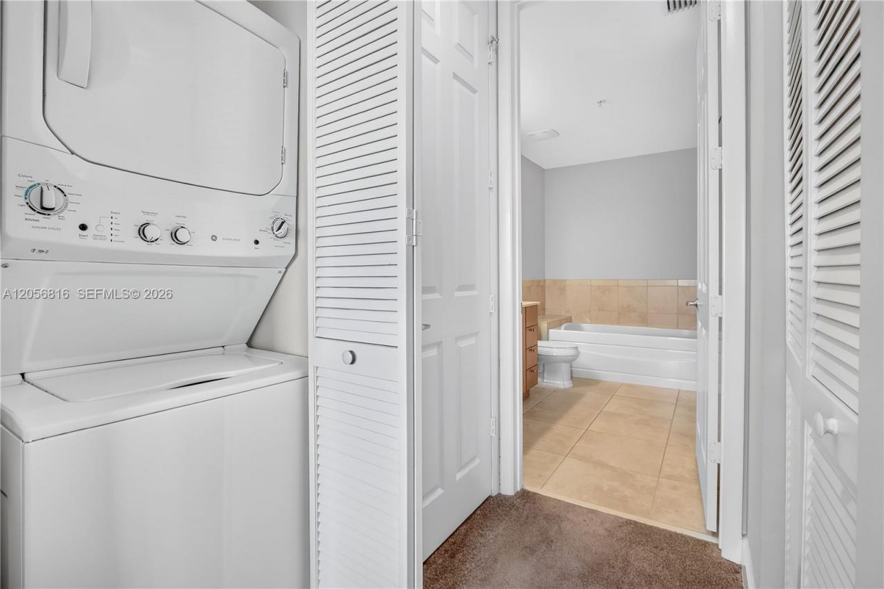 55 Merrick Way , Unit 832, Coral Gables, FL 33134 Photo