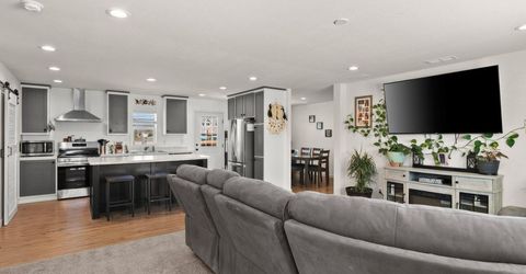 2815 Pueblo Street, Silver Springs, NV 89429 Photo