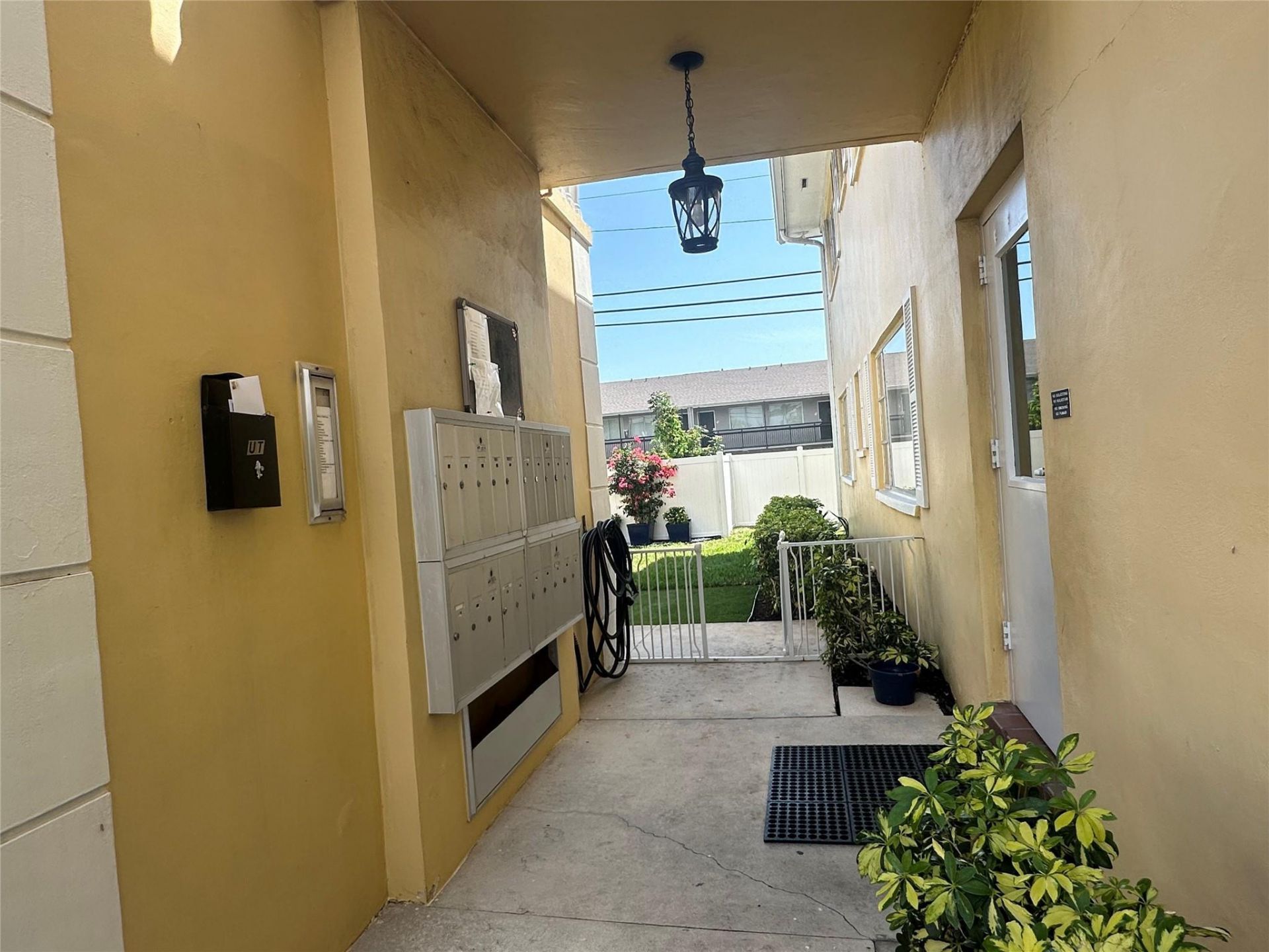 5800 NE 22nd Way, Unit 521, Fort Lauderdale, FL 33308 Photo