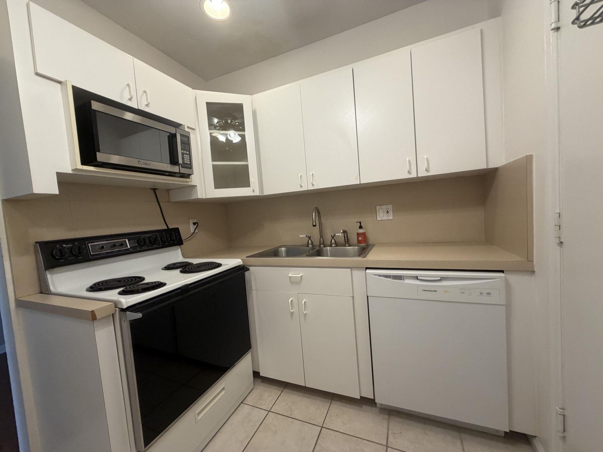 5800 NE 22nd Way, Unit 521, Fort Lauderdale, FL 33308 Photo