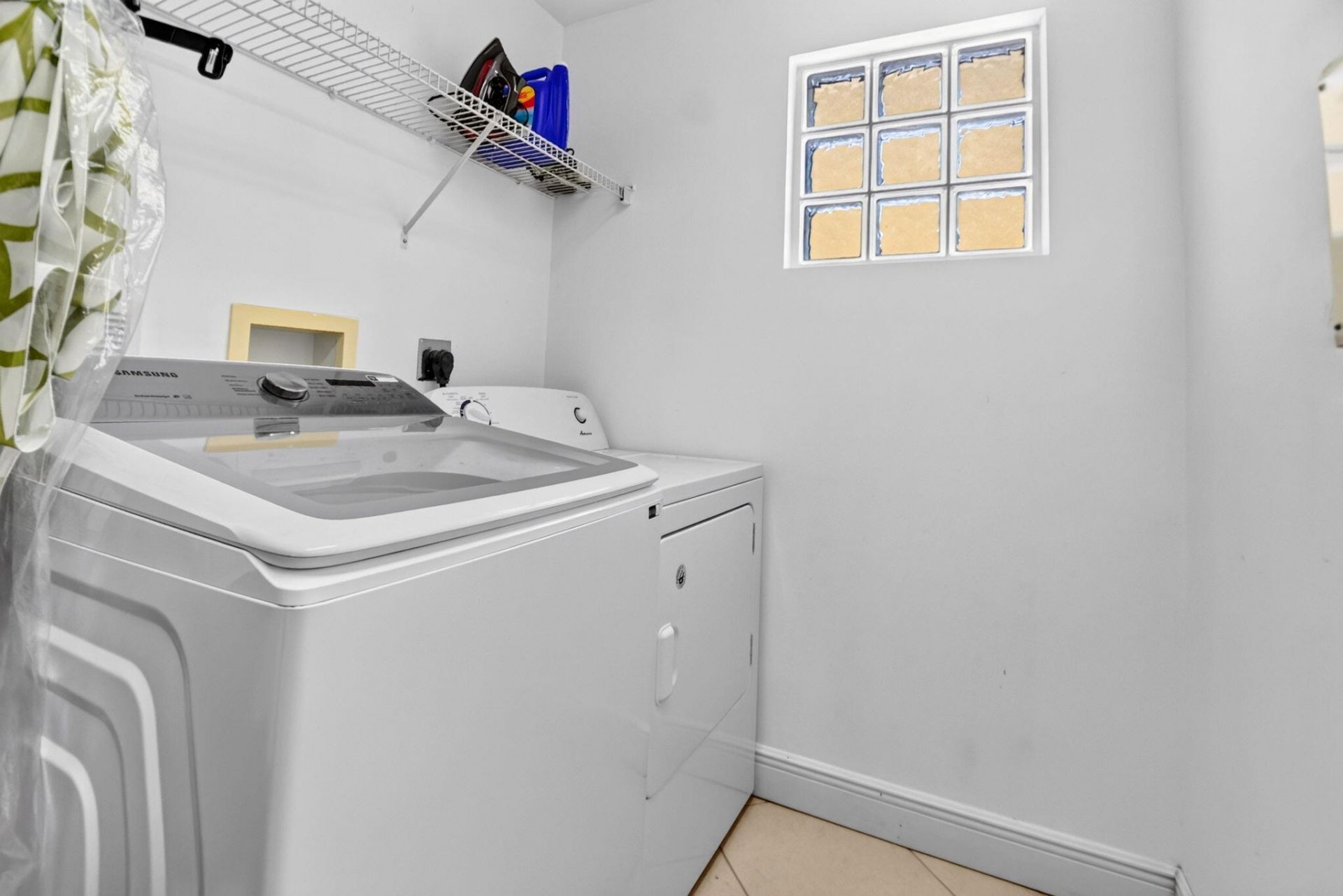 809 Triana Street, West Palm Beach, FL 33413 Photo