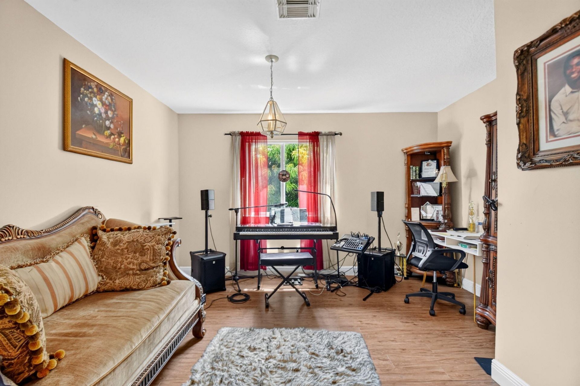 809 Triana Street, West Palm Beach, FL 33413 Photo