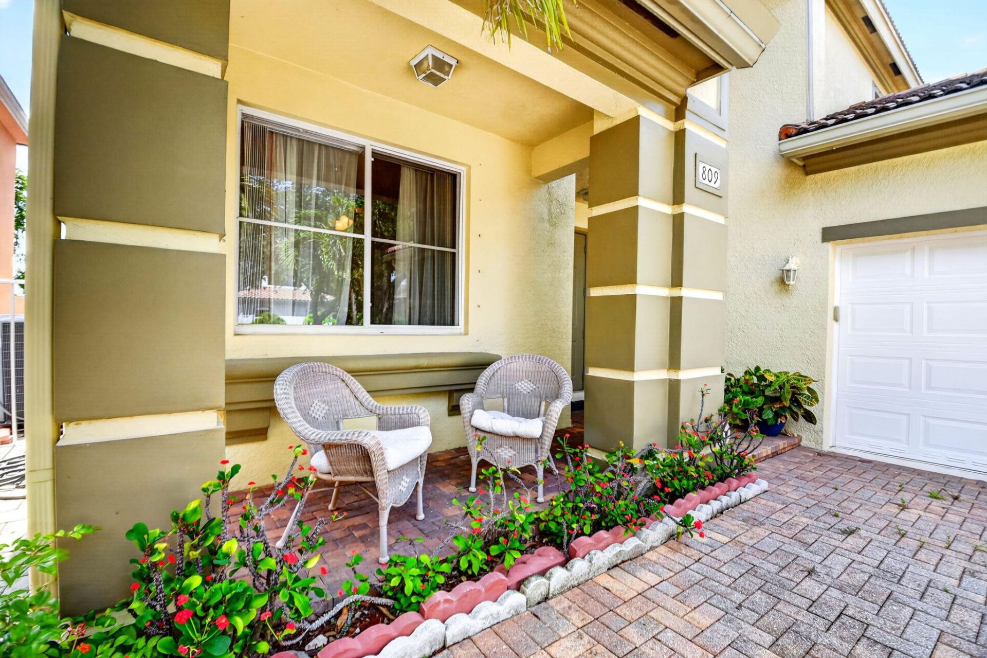 809 Triana Street, West Palm Beach, FL 33413 Photo