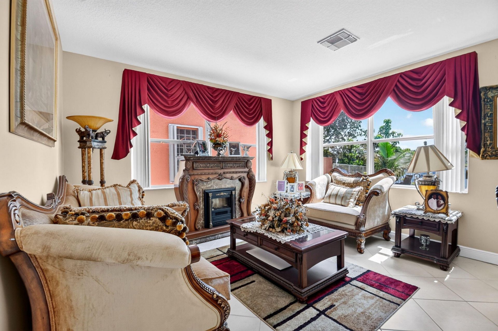 809 Triana Street, West Palm Beach, FL 33413 Photo