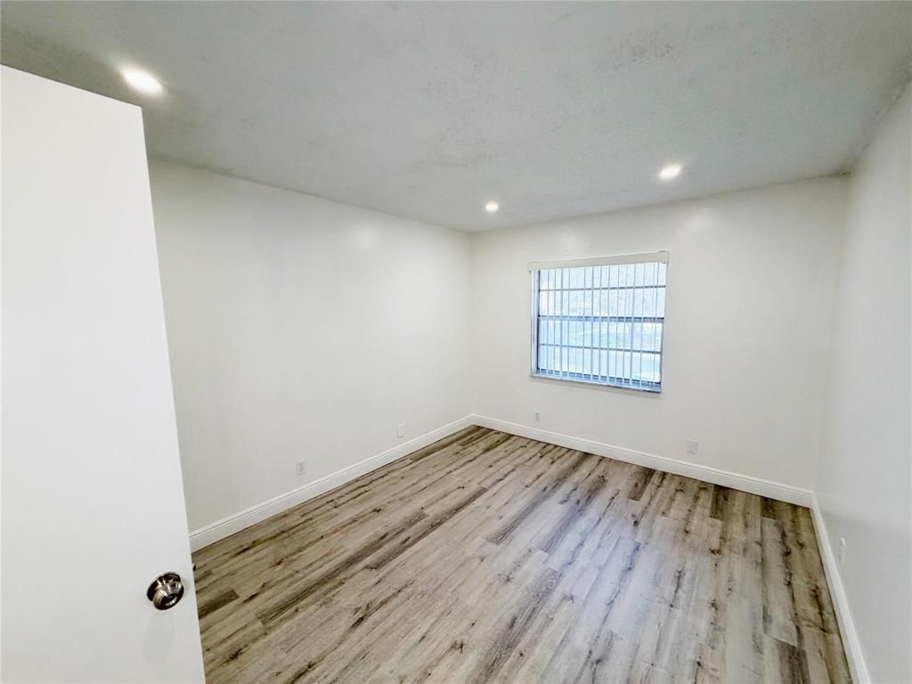 2710 Riverside Drive, Unit 201-A, Coral Springs, FL 33065 Photo