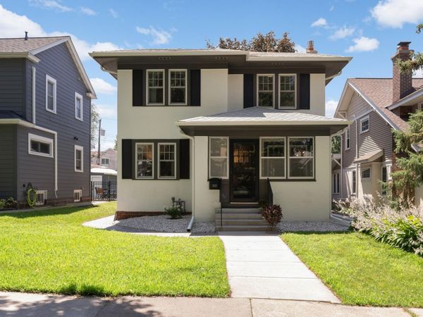 2132 Stanford Avenue, Saint Paul, MN 55105
