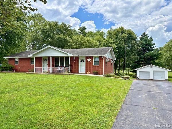 5237 State Highway 72 , Jackson, MO 63755