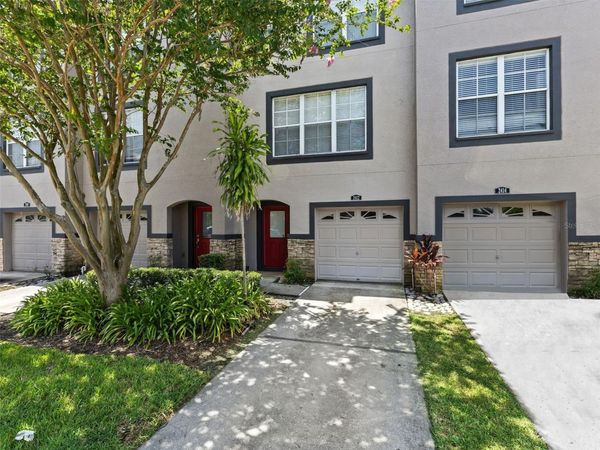 2412 MIDDLETON GROVE DRIVE , BRANDON, FL 33511
