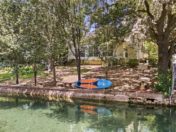 101 E Edgewater Terrace , New Braunfels, TX 78130
