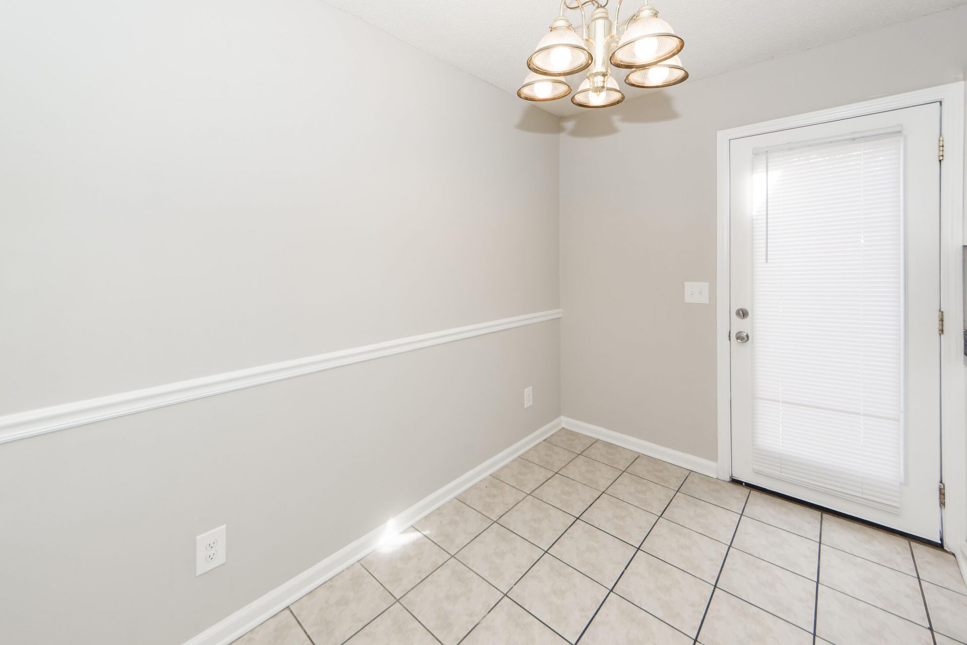 1305 Mathis Ferry Road Photo 8