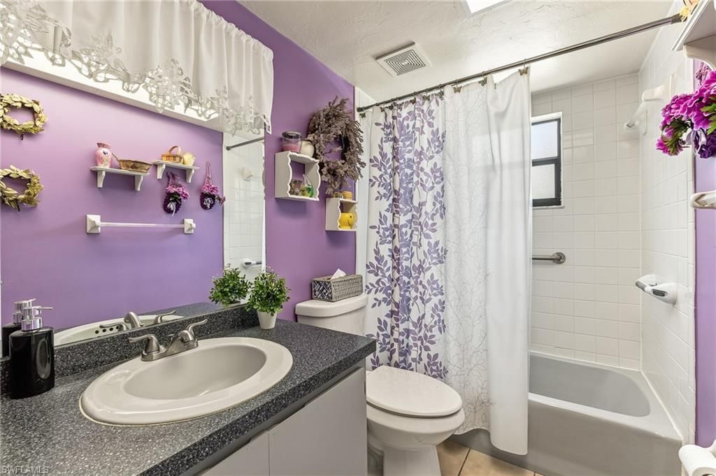10099 Tropical Dr, Bonita Springs, FL 34135 Photo