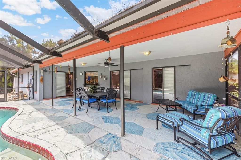 10099 Tropical Dr, Bonita Springs, FL 34135 Photo