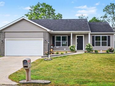 18796 Red Cedar Road, New Paris, IN 46553