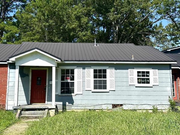 1306 River Street, Gadsden, AL 35903
