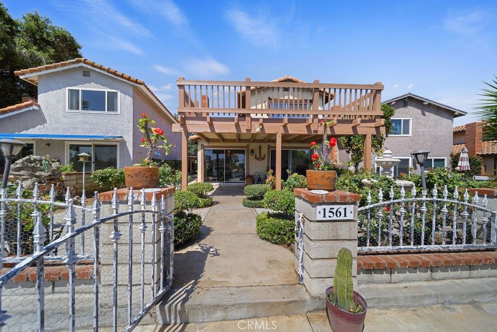 1561 Chalgrove Drive , Corona, CA 92882 Main Photo
