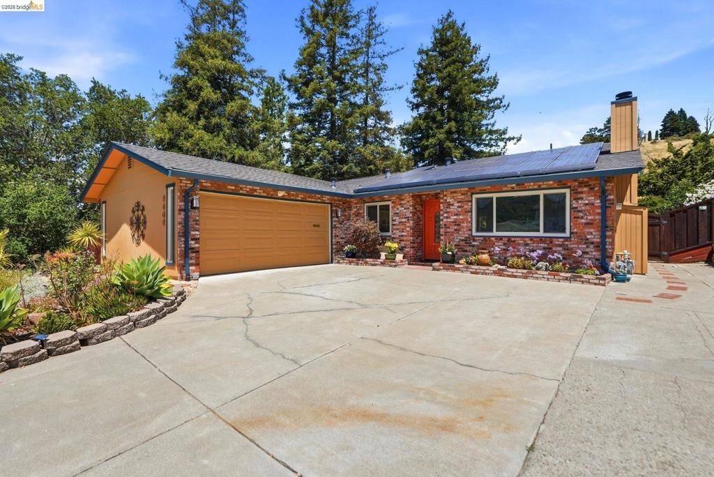 2662 Tamalpais Dr, Pinole, CA 94564 Main Photo