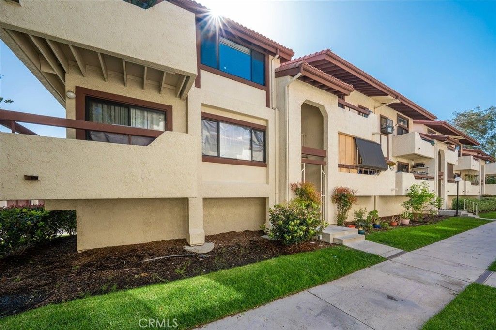 18120 Sundowner, Unit 1122, Canyon Country, CA 91387 Main Photo