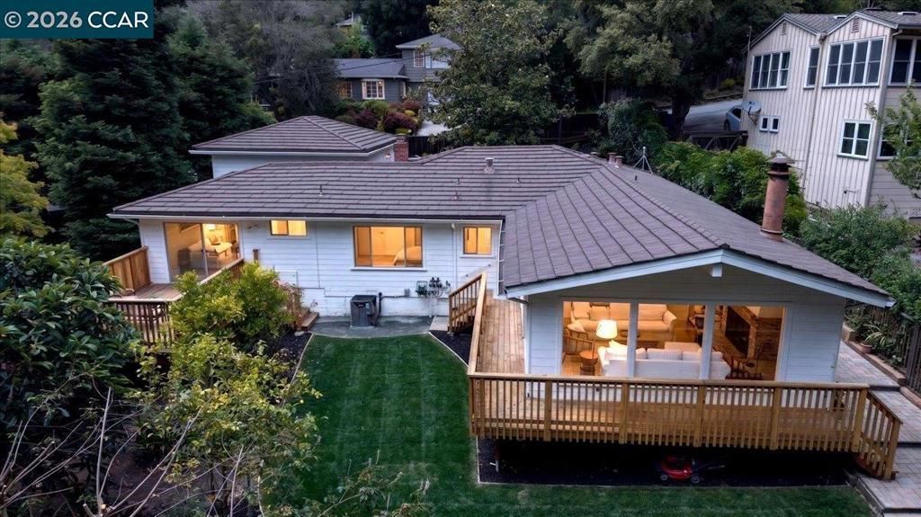 24 Las Vegas Rd, Orinda, CA 94563 Main Photo