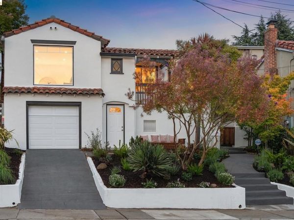4446 Davenport Ave , Oakland, CA 94619