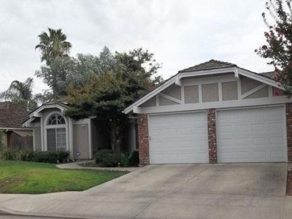 1415 E Portland Avenue , Fresno, CA 93720