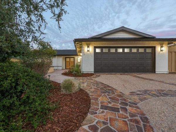 2403 Torrejon, Carlsbad, CA 92009