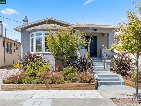 628 Poirier St , Oakland, CA 94609