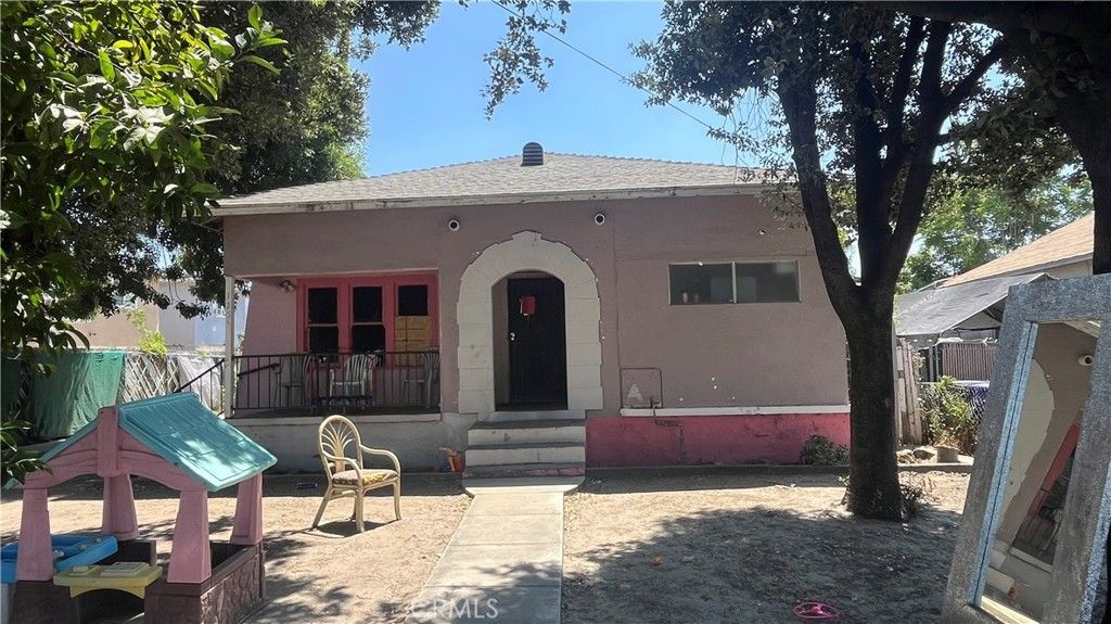 1259 N Mountain View, San Bernardino, CA 92405 Main Photo