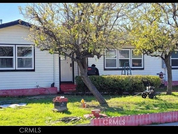 477 E Van Koevering , Rialto, CA 92376