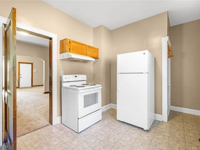 909 Brown Avenue NW, Canton, OH 44703 Photo 14