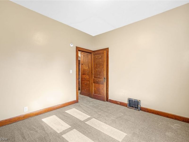 909 Brown Avenue NW, Canton, OH 44703 Photo 22