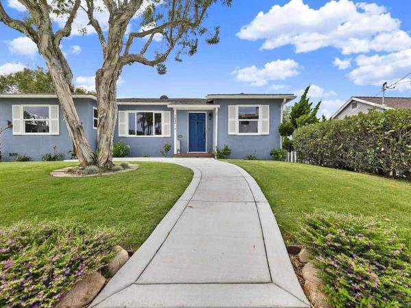 1050 Concord st , Point Loma, CA 92106