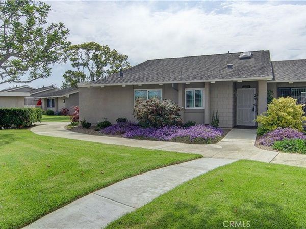 8566 Trinity Circle, Unit 816D, Huntington Beach, CA 92646