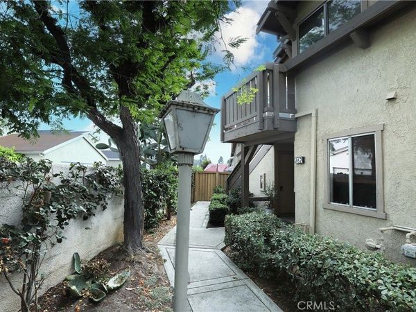 160 Echo , Irvine, CA 92614