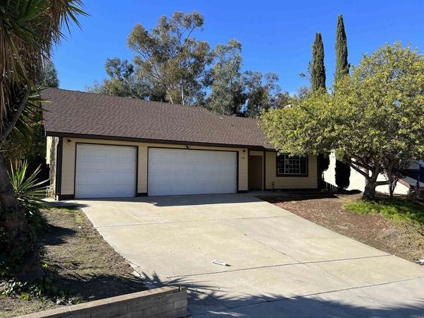 1282 Whitsett Dr. , El Cajon, CA 92020