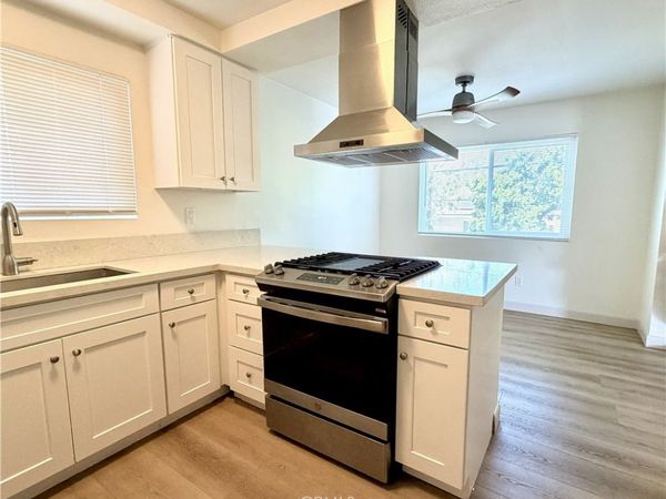 18221 Mandarin Lane , Unit D, Yorba Linda, CA 92886