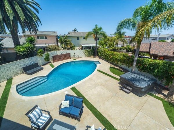 3550 Goldenrod Circle, Seal Beach, CA 90740