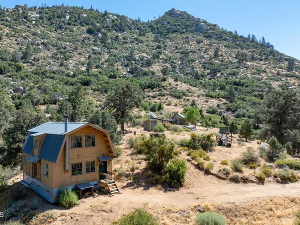 8275 Jawbone Canyon Road , Weldon, CA 93283