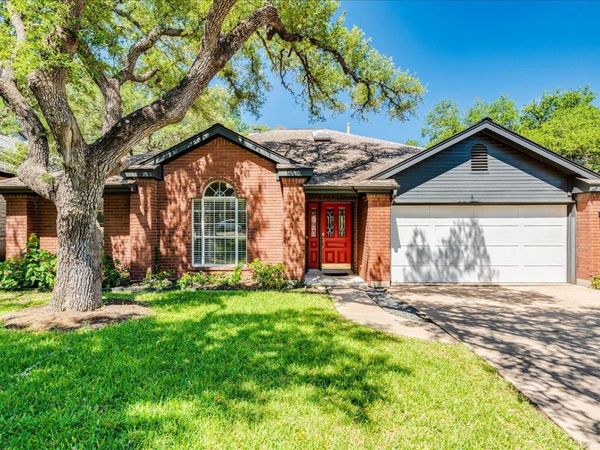 6530 Needham LN , Austin, TX 78739