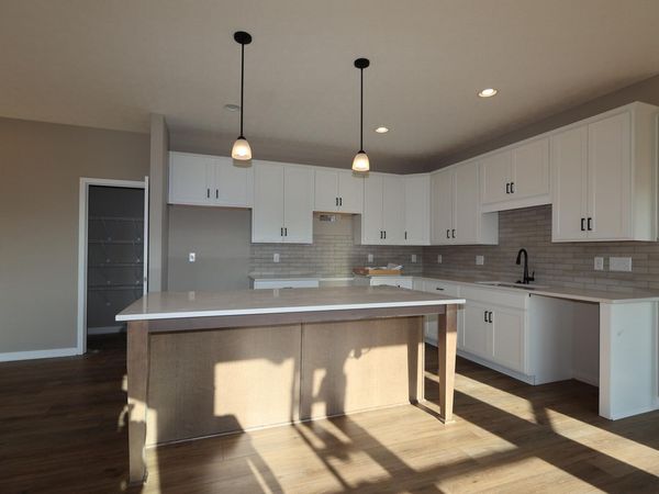 4602 Pinnacle Quarry Drive, Grove City, OH 43123