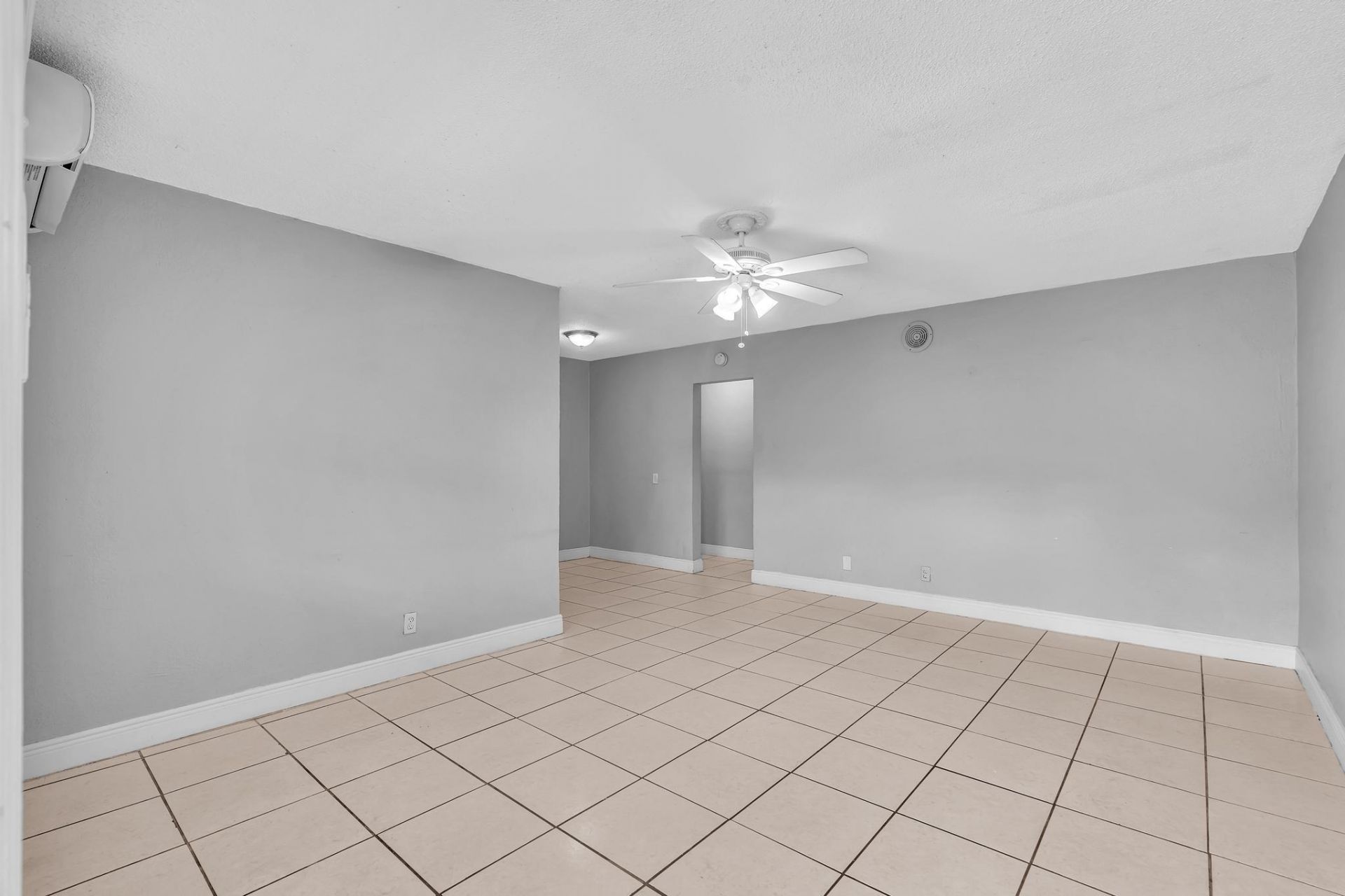 626 SW 14th Avenue, Unit 212, Fort Lauderdale, FL 33312 Photo