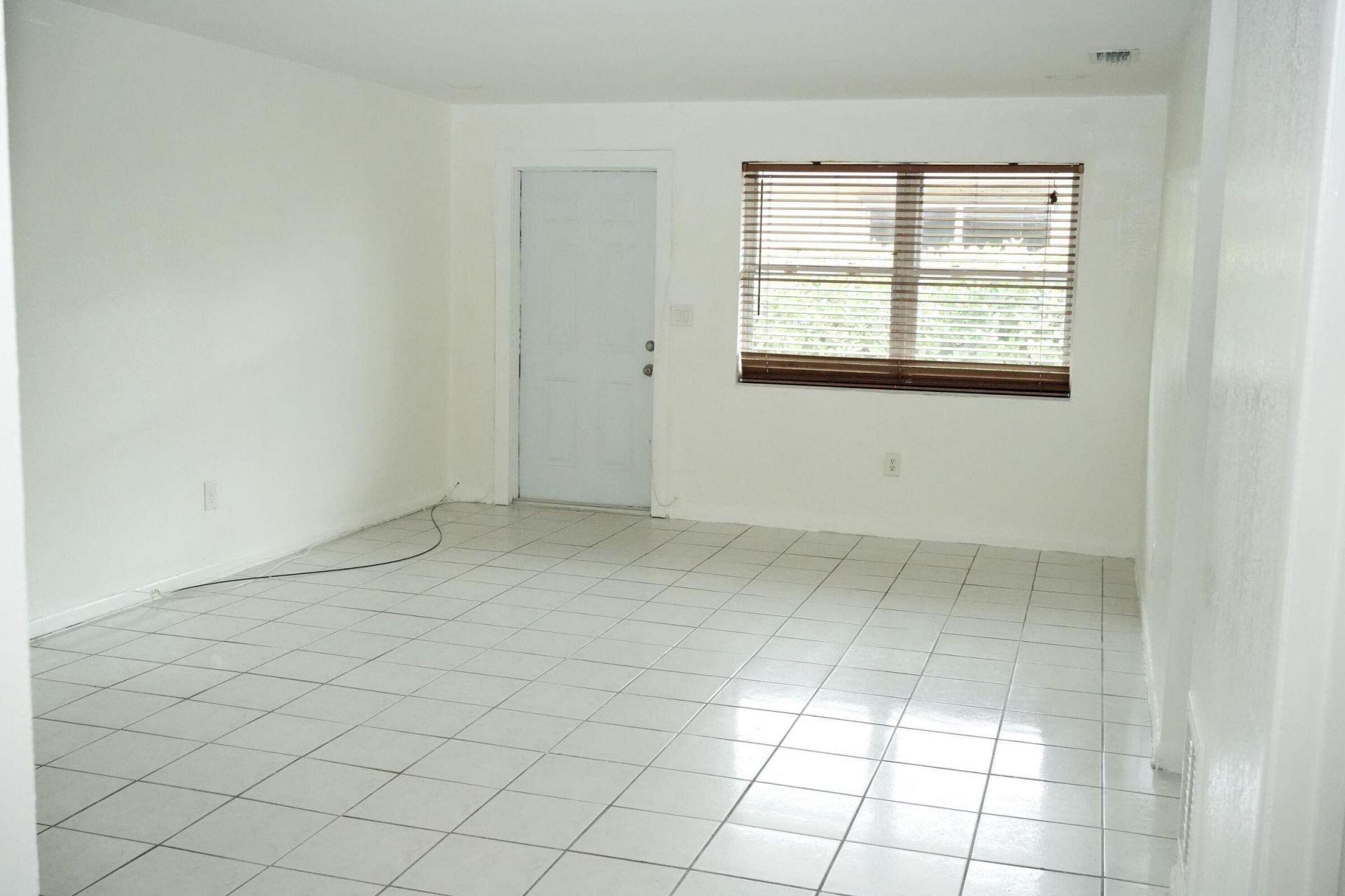 1561 NE 109th Street, Miami, FL 33161 Photo