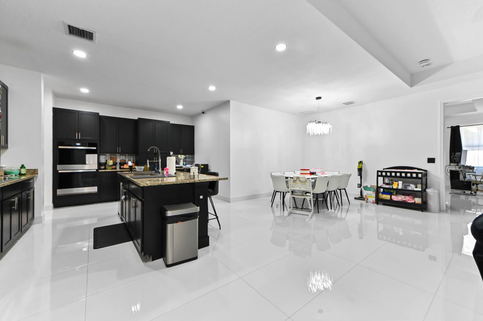 7461 Moonrise Drive, Lake Worth, FL 33467 Photo