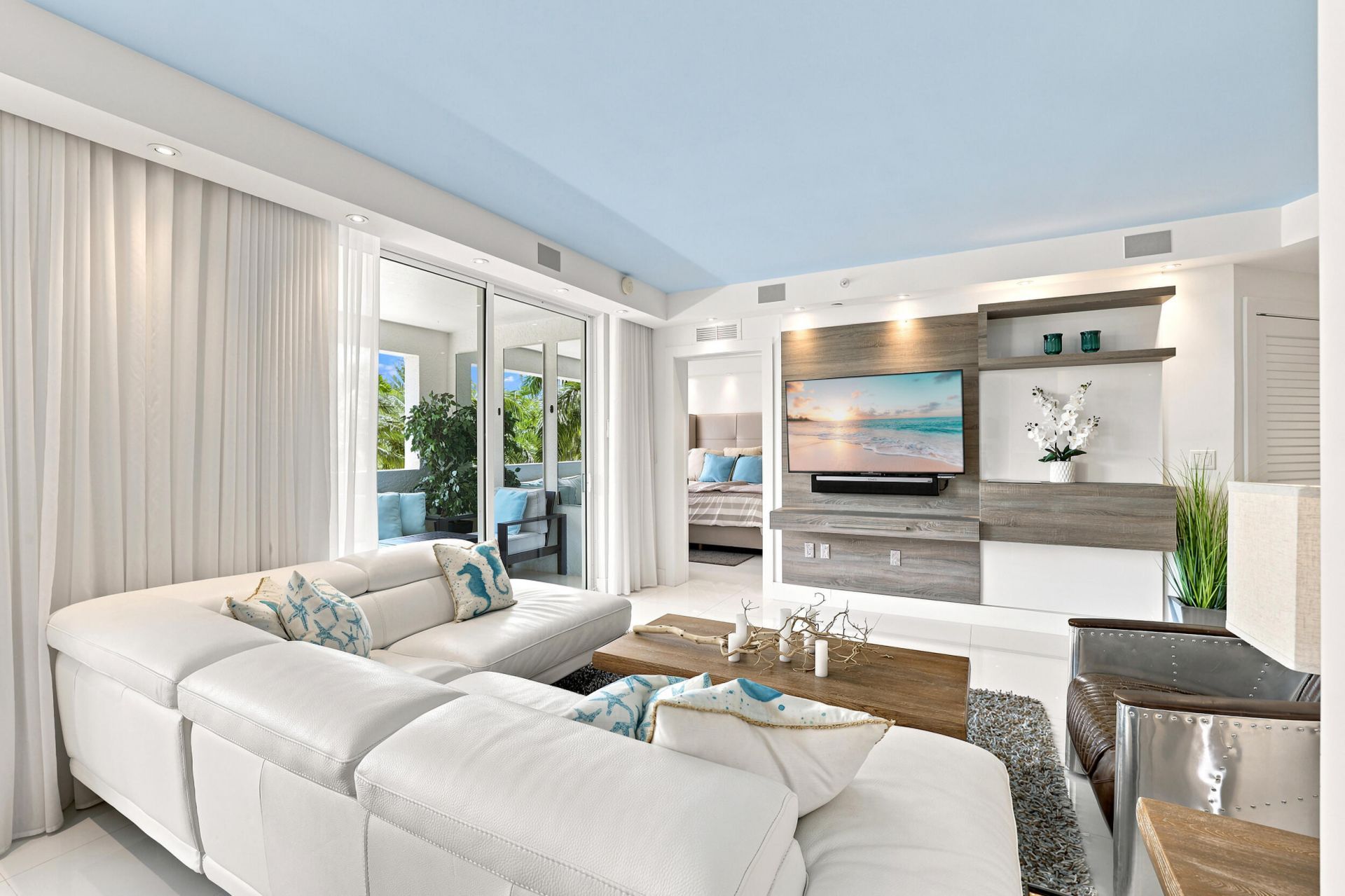 17100 N Bay Road, Unit 1401, Sunny Isles Beach, FL 33160 Photo