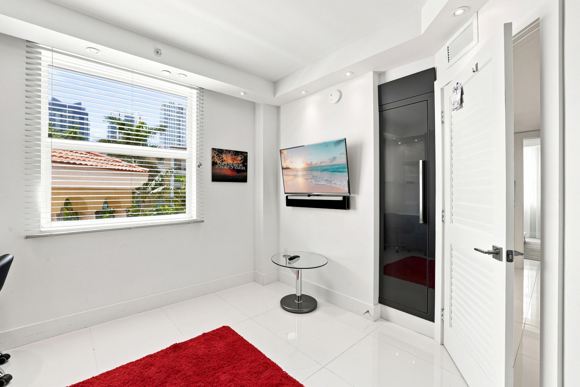 17100 N Bay Road, Unit 1401, Sunny Isles Beach, FL 33160 Photo