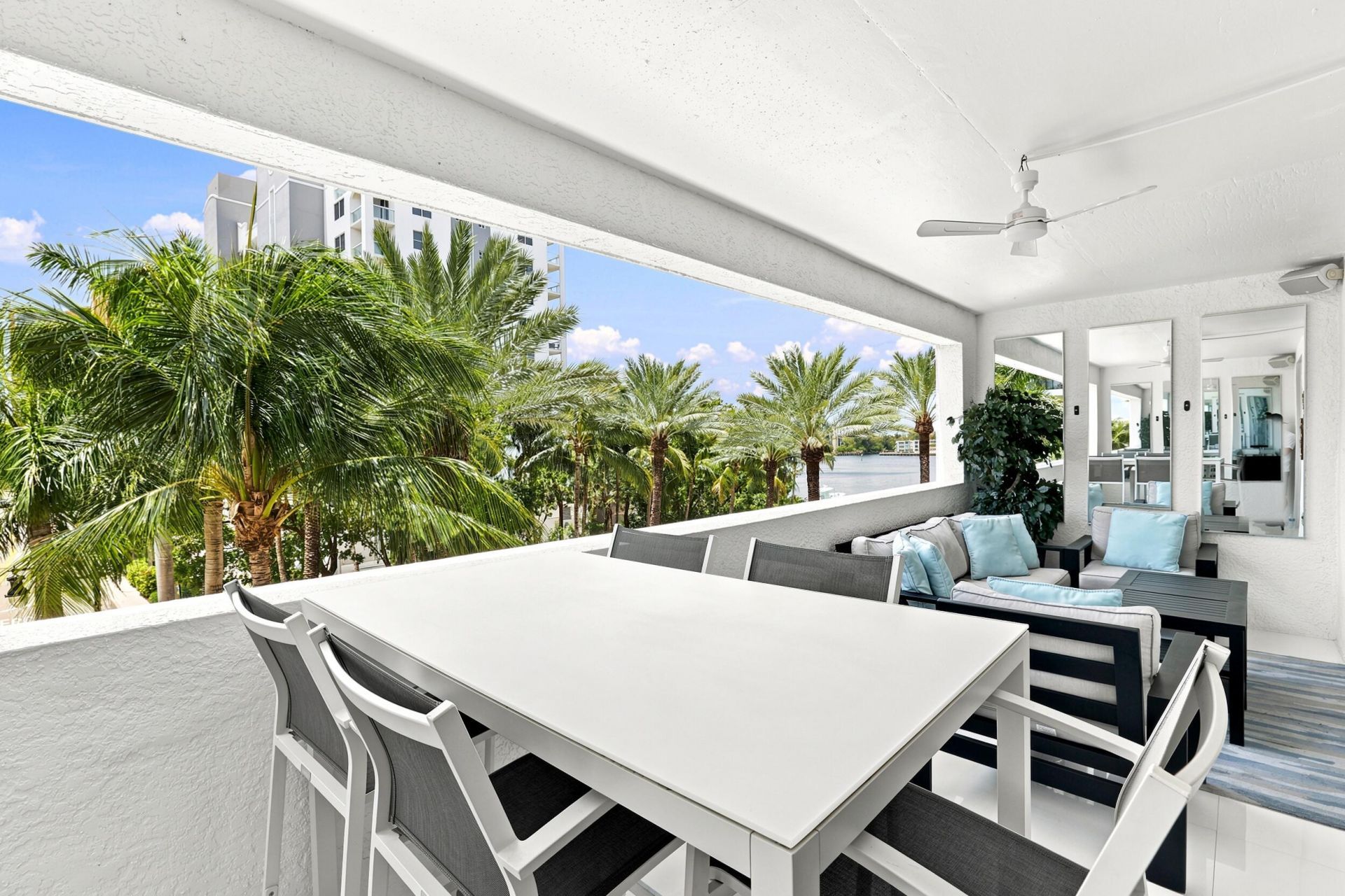 17100 N Bay Road, Unit 1401, Sunny Isles Beach, FL 33160 Photo