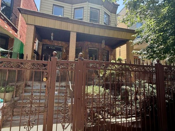 3274 Decatur Avenue , Bronx, NY 10467
